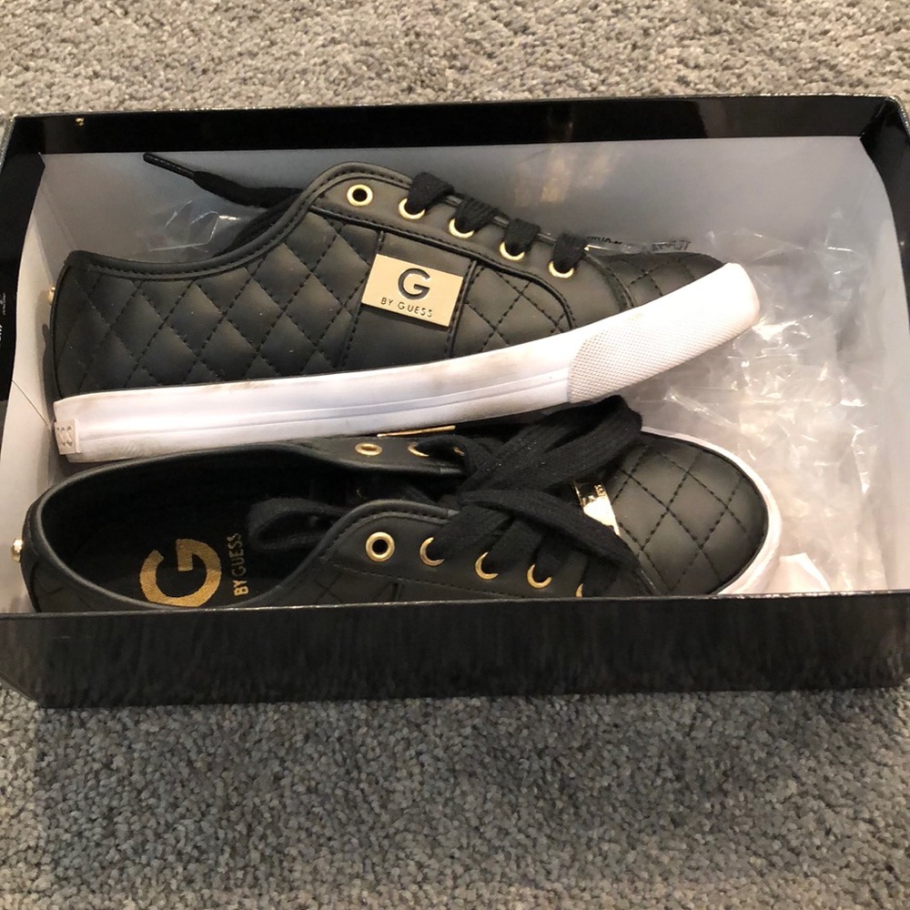Guess Sneakers